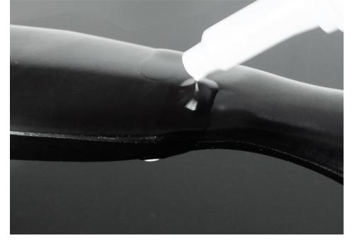 瞬幹膠（jiāo）白化現象由（yóu）哪幾種原因促（cù）成（chéng）