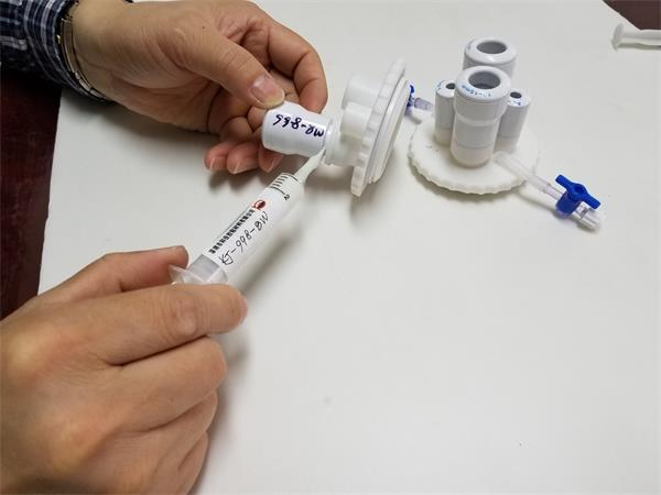 矽膠粘（zhān）ABSKJ-998-8W應用案例