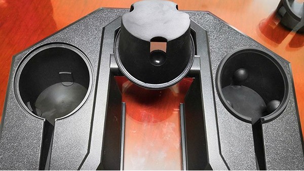 矽（guī）膠粘ABS慢幹膠水使用（yòng）方法