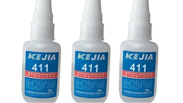 用什麽膠水可以快速粘合鐵？粘金屬快幹膠水