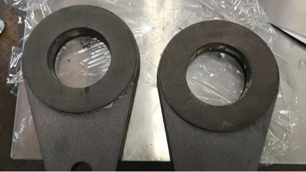 粘（zhān）金屬（shǔ）AB膠（jiāo），粘刹車片（piàn）、阻尼裝置必不可少（shǎo）的膠水