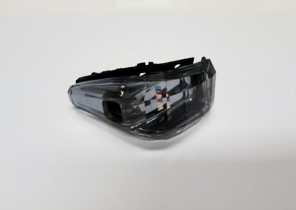 汽車配件 玻璃粘工程塑料（liào）