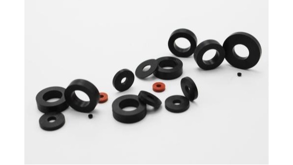 矽膠粘ABS膠水有（yǒu）哪些種類（lèi）的（de）